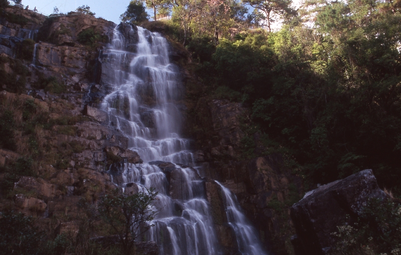 Tyrshi Falls