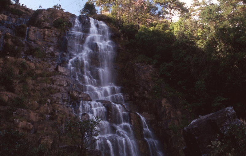Tyrshi Falls
