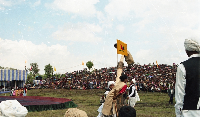 Celebrating "Ka Lympung Ki Khun Samla Seng Khasi Seiñ Raij Kaba Khadhynñiew" at Nartiang, 2004