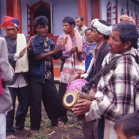 http://192.168.29.90/photos/Open/Ahmed%20Hossain%20Collections/D004/P001/W008/D004P001W008S021.jpg