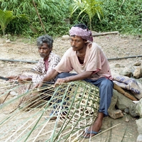 http://192.168.29.90/photos/Open/Ahmed%20Hossain%20Collections/D003/P001/W003/D003P001W003S018.jpg