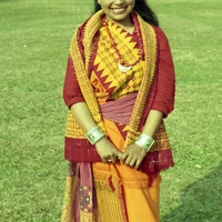 http://192.168.29.90/photos/Open/Ahmed%20Hossain%20Collections/D019/P002/W003/D019P002W003S012.jpg