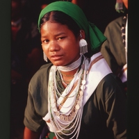 http://192.168.29.90/photos/Open/Ahmed%20Hossain%20Collections/D015/P001/W001/D015P001W001S041.jpg